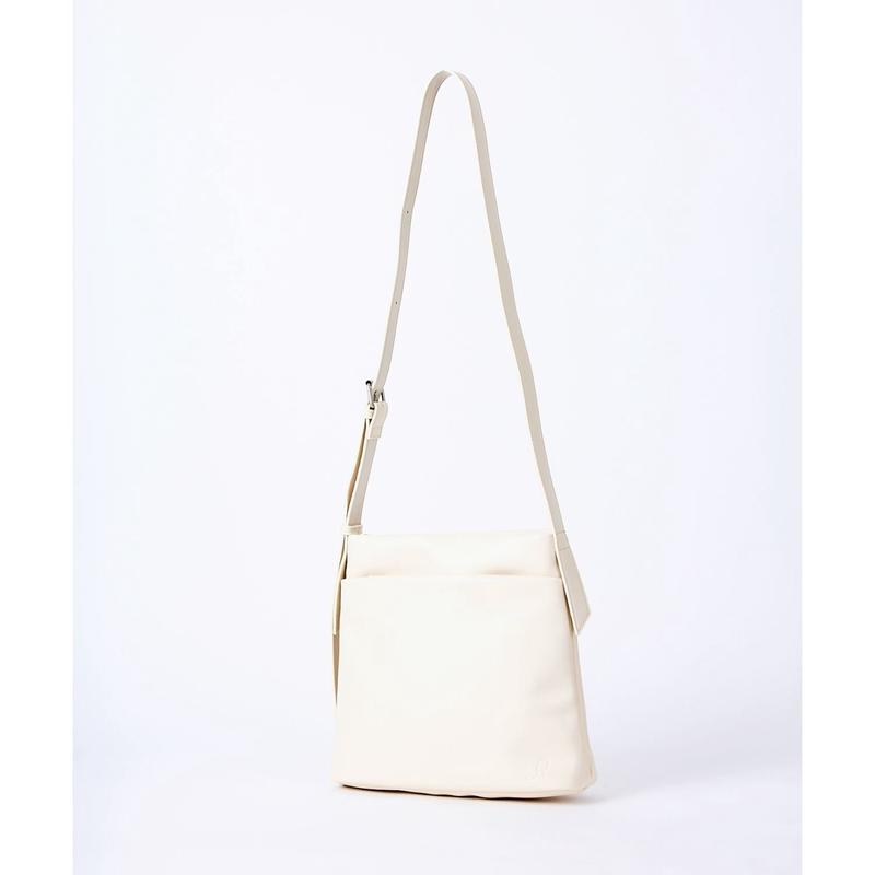 Legato Largo Link Shoulder Bag (Ivory)