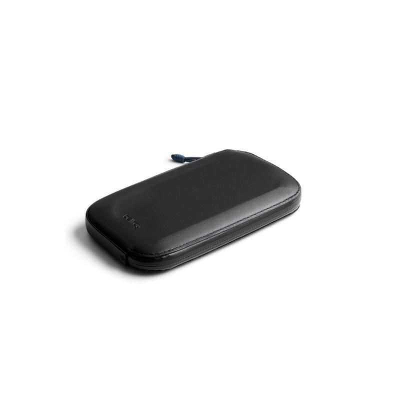Bellroy All Conditions Phone Pocket Leather - Ink