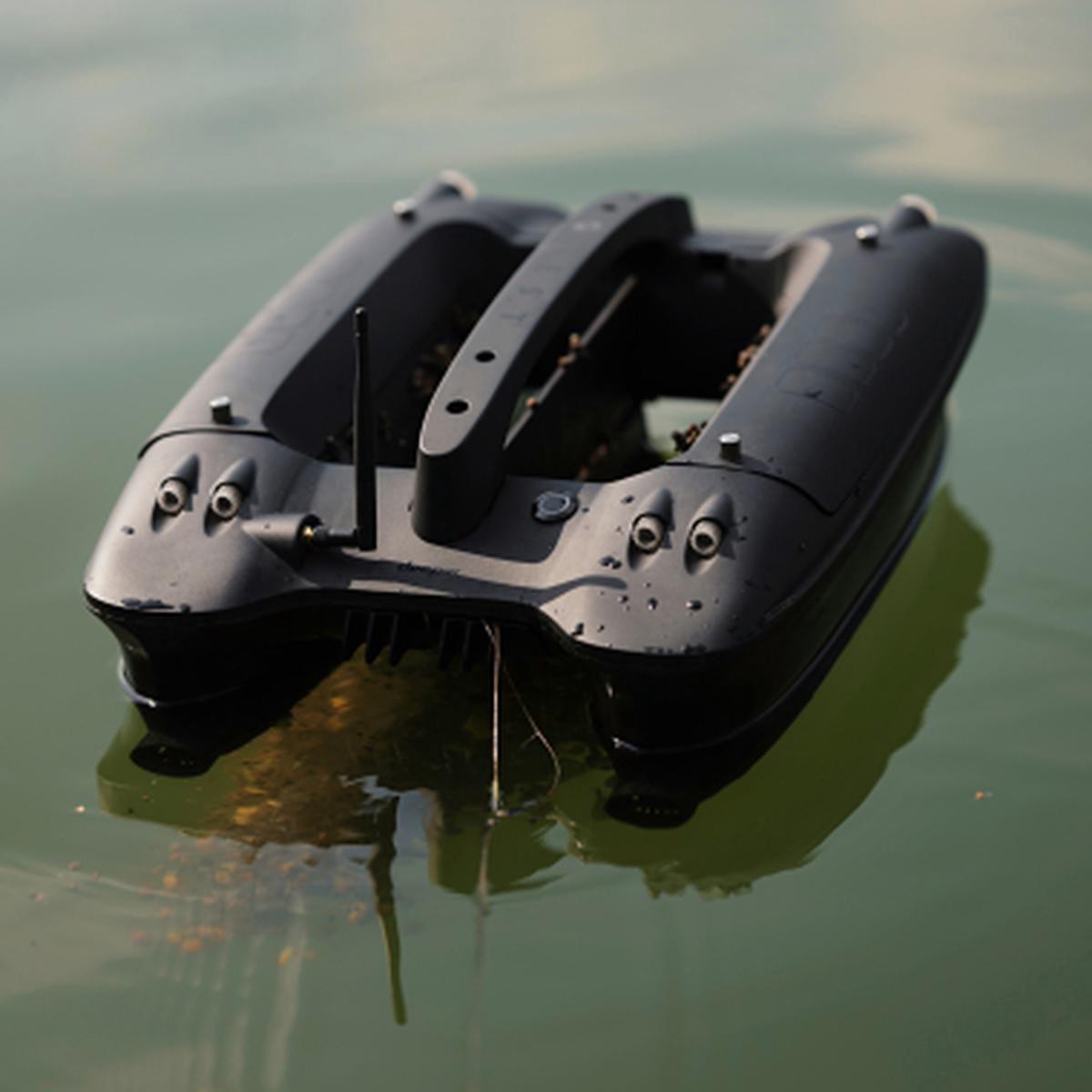 Quest bait boat