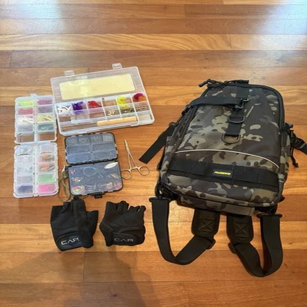 PLUSINNO Camo Fishing Backpack Tackle Bag w/ Shoulder Strap