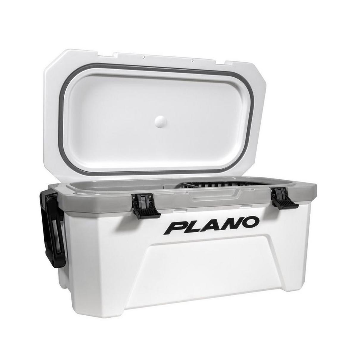 Plano Frost 32 Quart White Cooler