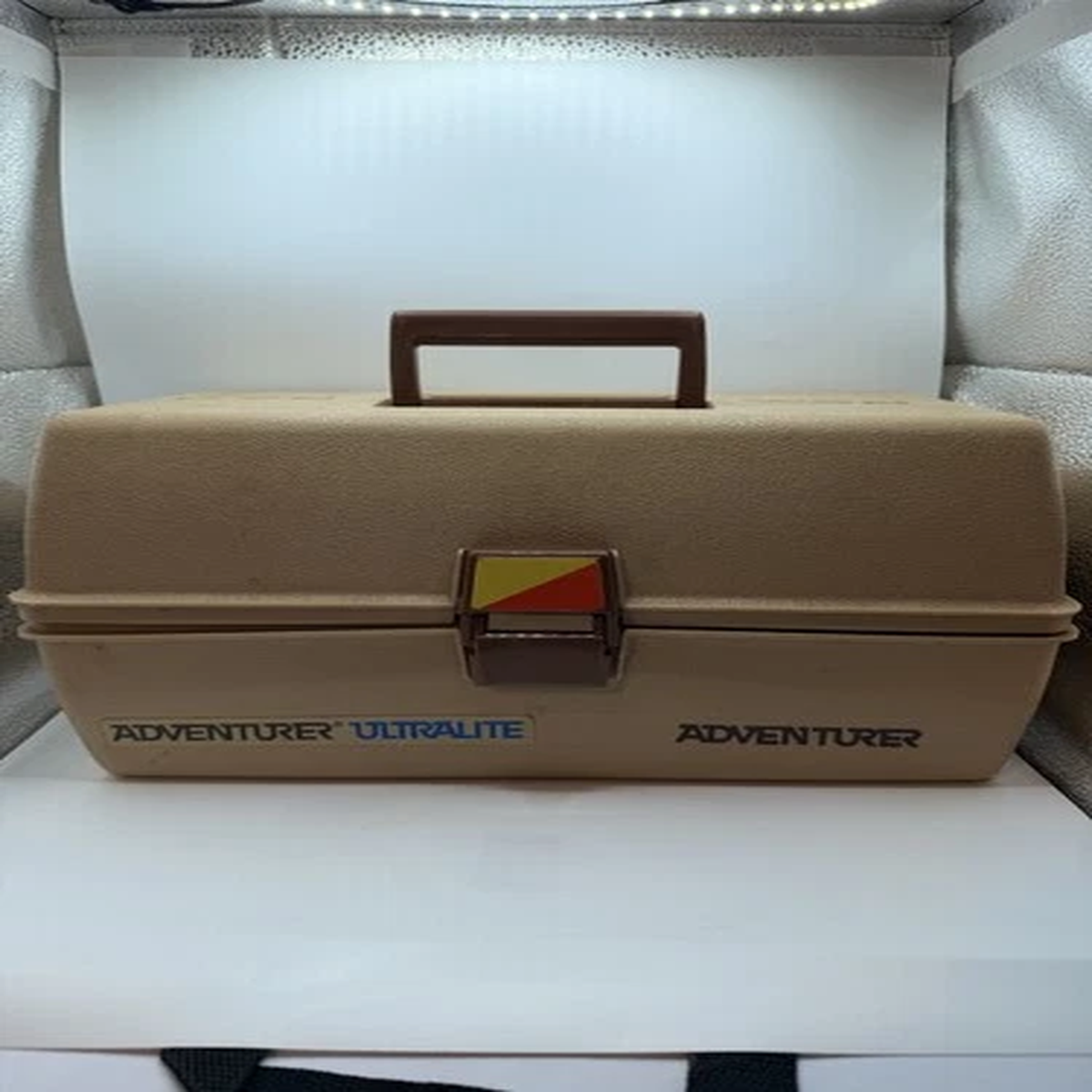 Vintage Flambeau Adventurer Ultralite 1423 3-Tray Tackle Box Tan Fishing Gear