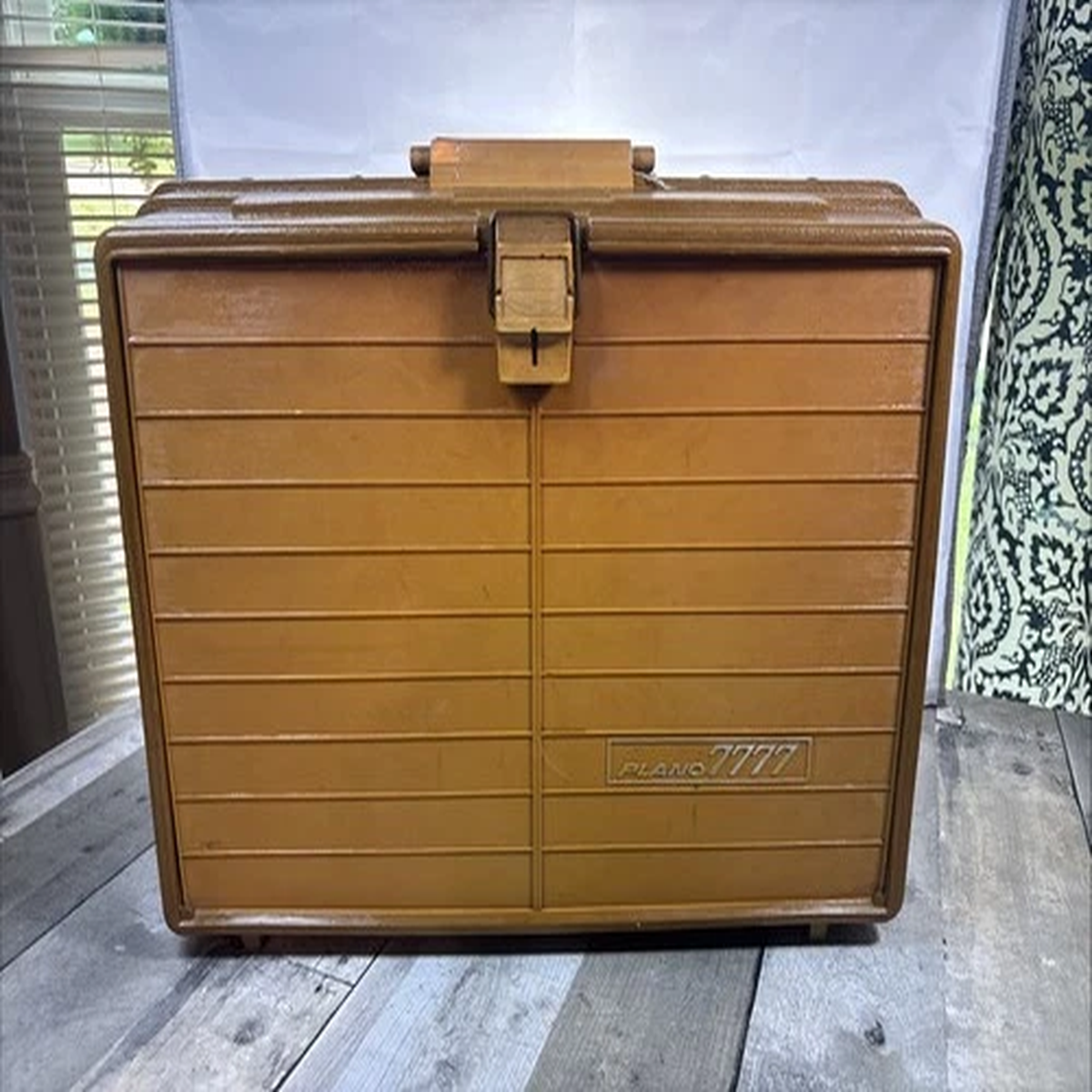 Vintage Plano 7777 Fishing Tackle Box Multi Tray Organizer Olive Tan 70s